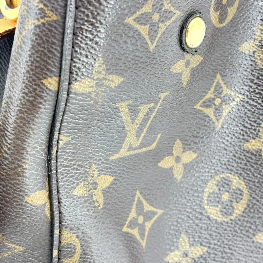 Louis Vuitton Monogram Montaigne BB